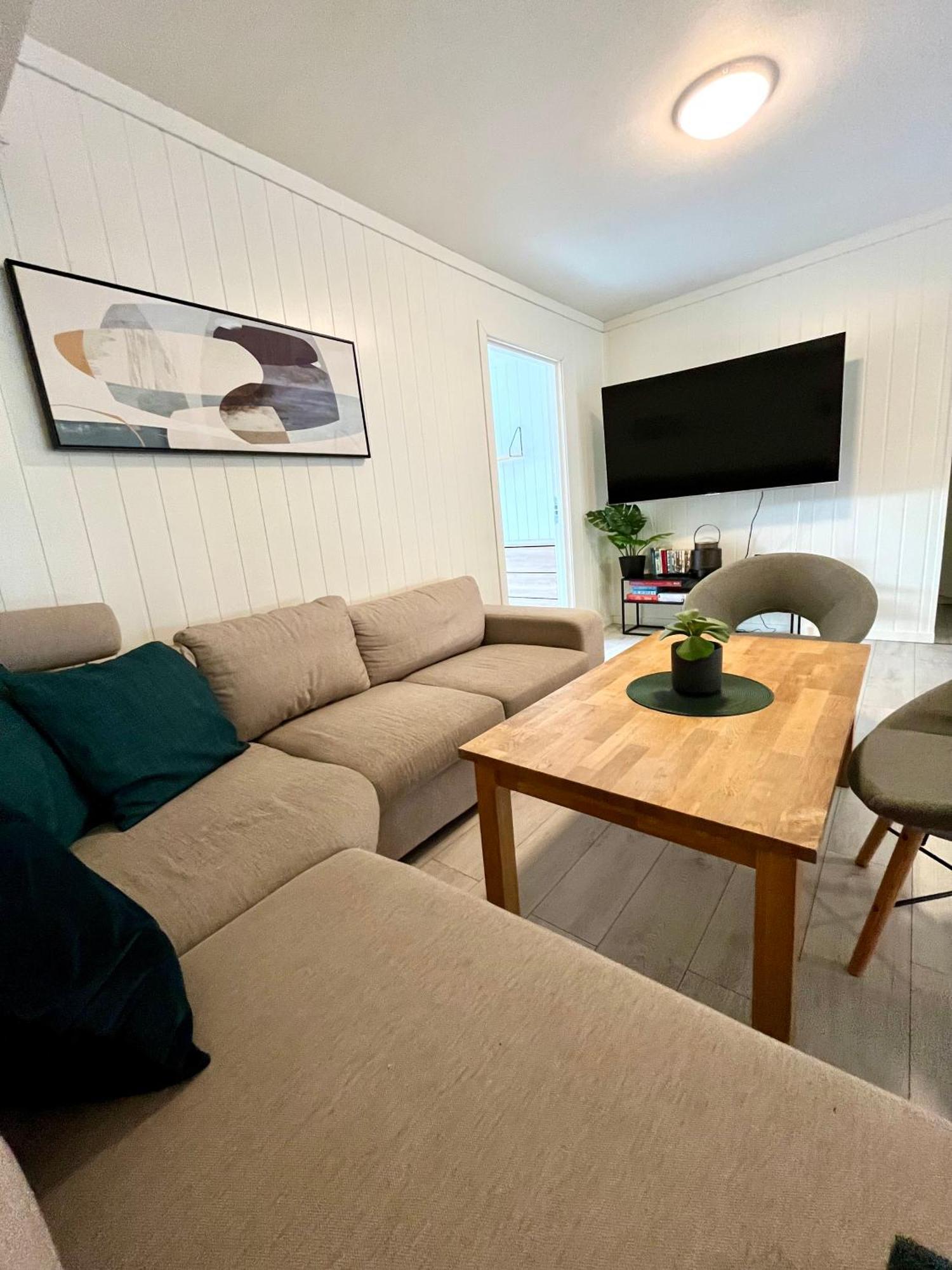 Apartment In The Heart Of Åndalsnes Eksteriør billede