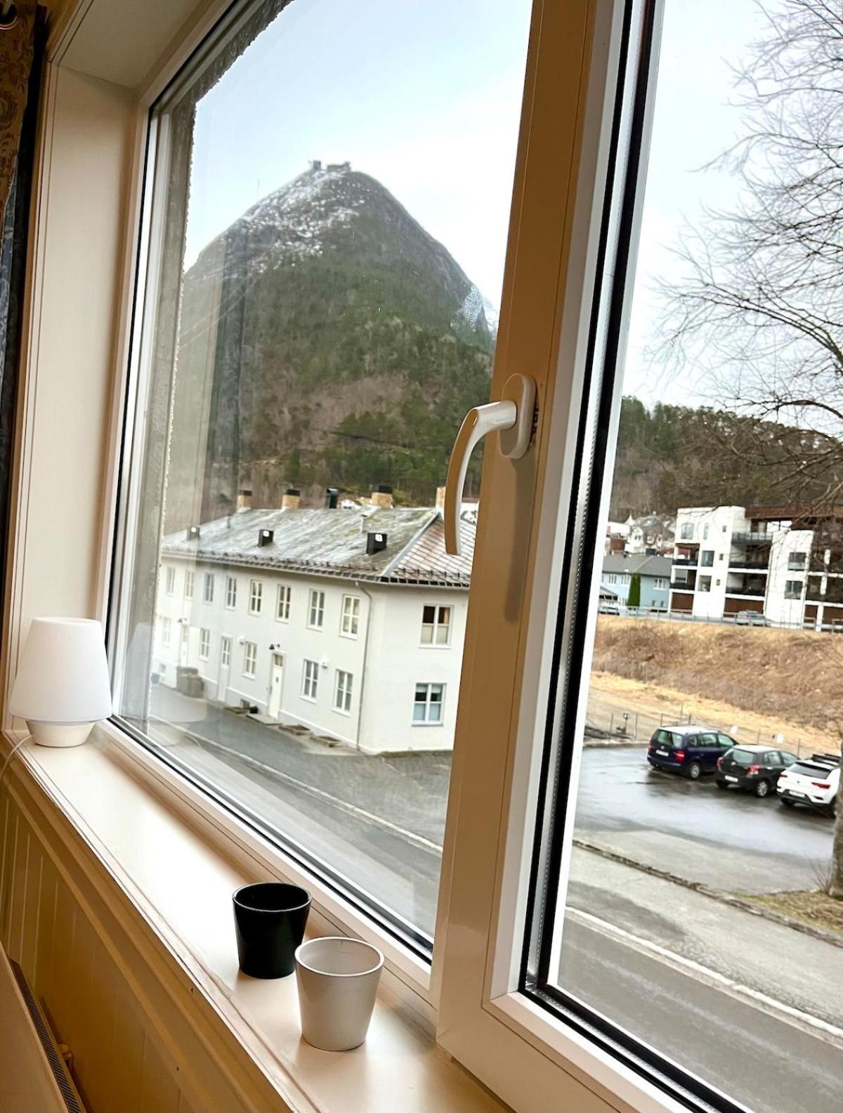 Apartment In The Heart Of Åndalsnes Eksteriør billede